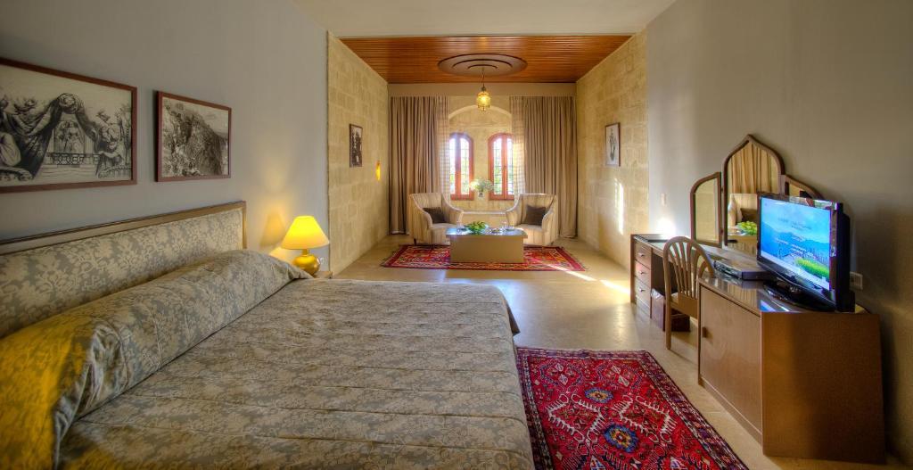 Mir Amin Palace Beit ed-Dine Pokoj fotografie